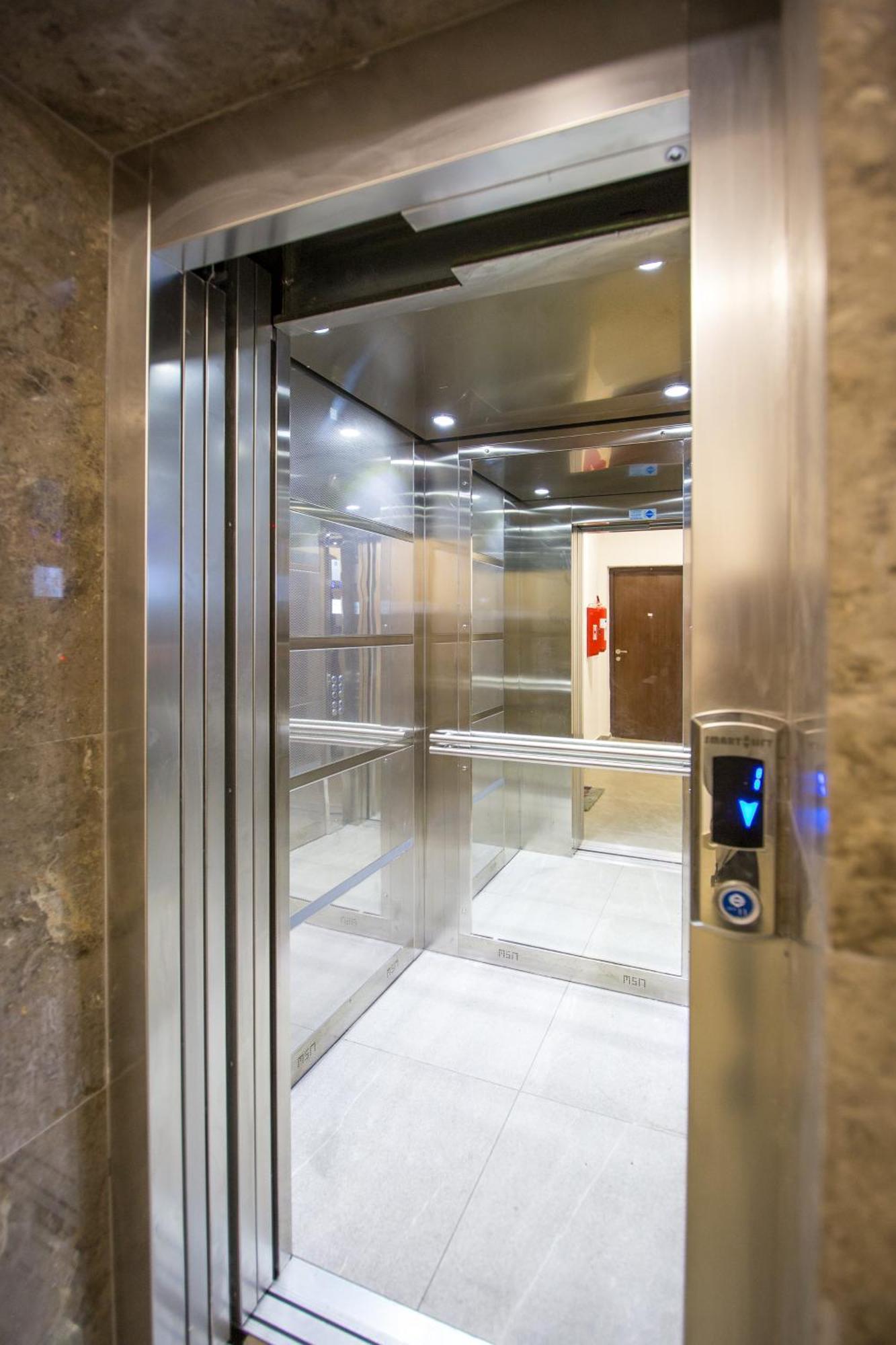 Lux Apartment Amarin Pržno Eksteriør billede